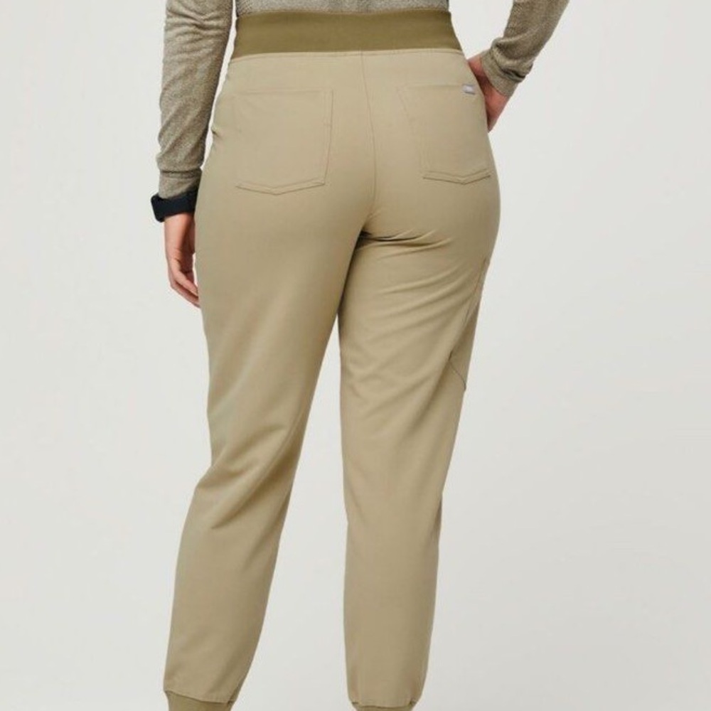 Figs Technical Collection S - image 2